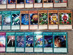 50 Card Yugi/Dark Magician Deck: Girl/Chaos/Paladin/Envoy/Illusion/Mana Yu-Gi-Oh - Image 4