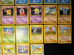 Pokemon Base Set 32 Card Lot MP-HP + Starters Bulbasaur Squirtle Charmander - Image 5