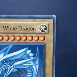 BLUE EYES WHITE DRAGON (KA-05) - ULTRA RARE -Yu-Gi-Oh! CARD Very Clean - Image 3
