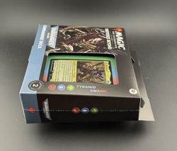 Magic the Gathering: Warhammer 40,000 Tyranid Swarm Commander Deck - Image 5