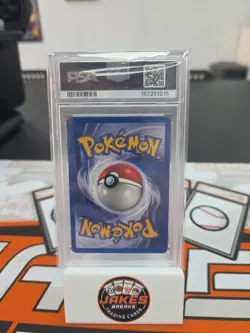 1999 Pokemon Fossil Dragonite - Holo 4/62 PSA 7 - Image 3