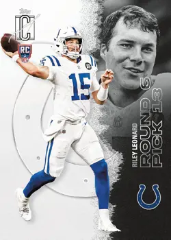 2025 Topps Signature Class Football Jumbo Box - IN HAND - Image 4