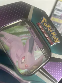 3x pokemon V Heroes Tin - Sealed - Umbreon, Sylveon & Espeon - Image 5