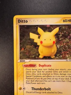 2005 Pokemon Ditto (Pikachu) 39/113 Delta Species Non-Holo Regular - Image 2