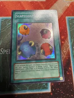 Scapegoat DLG1-EN091 Dark Legends Unlimited NM - Image 1