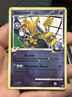 Pokemon TCG Alakazam Rising Rivals 38/111 Reverse Holo 2009- DMG - Image 1