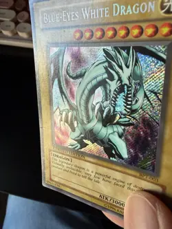 Yu-Gi-Oh TCG Blue-Eyes White Dragon BPT-003 Secret Rare Limited Edition DMG/HP - Image 4