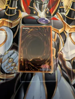 Yu-Gi-Oh! TCG Dark Magician P4-02 Japanese Ultra Rare Holo NM - Image 2