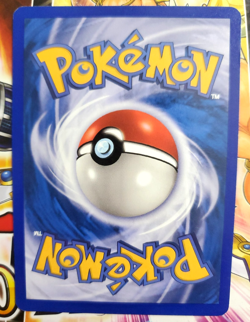 Pikachu - 2002 Legendary Collection - 86/101 - Near Mint Vintage Pokemon Card - Image 2