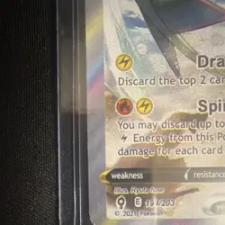 The Pokemon Company Rayquaza V Evolving Skies Holo Full Art UR EN 210HP 194/203 - Image 5