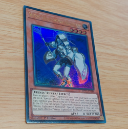 Konami Yu-Gi-Oh! TCG Weiss, Lightsworn Archfiend MP25-EN186 Ultra Foil 1st - Image 1