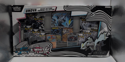 Pokemon TCG Unova Heavy Hitters Premium Collection Black Bolt White Flare - Image 1
