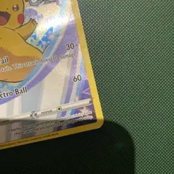 Pokemon TCG Pikachu Sword & Shield Swsh020 Holo Promo Dmg - Image 4