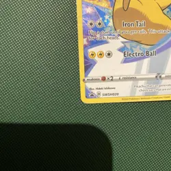Pokemon TCG Pikachu Sword & Shield Swsh020 Holo Promo Dmg - Image 5