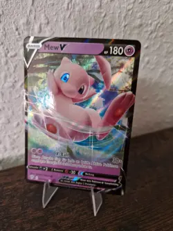 Pokemon Mew V 069/189 Deutsch Ultra Rare Holo NM Near Mint - Image 1