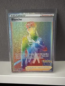 Pokemon TCG Blanche Holo Card Rainbow Secret Rare 082/078 Pokemon Go - Image 1