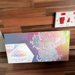Pokemon TCG Scarlet & Violet Prismatic Evolutions Super-Premium Box Eevee 2025 - Image 1