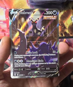 Pokemon Umbreon V 189/203 Evolving Skies Alt Full Art Holo Ultra Rare - Image 1