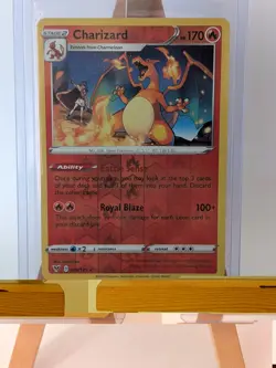 Pokemon Card Charizard 025/185 Vivid Voltage Non Holo Rare NM - Image 1