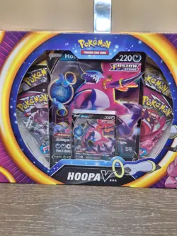 Pokemon TCG Hoopa V Collection Box Evolving Skies Fusion Strike - Image 1