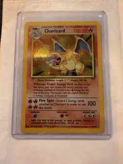 Pokemon Base Set Charizard 4/102 Holo Rare Vintage WOTC1999 Unlimited–Authentic - Image 4