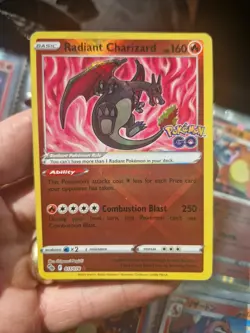 Radiant Charizard 011/078 Pokemon GO Holo - Image 1