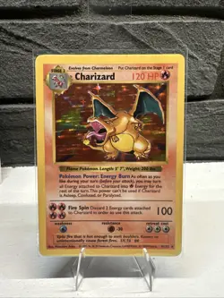 CHARIZARD 1999 Pokemon Base set Unlimited SHADOWLESS #4/102 Holo Rare NM - Image 1