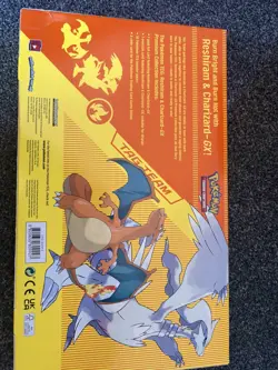 POKEMON RESHIRAM CHARIZARD GX TAG TEAM GOLD PREMIUM COLLECTION BOX SM247 SEALED - Image 2
