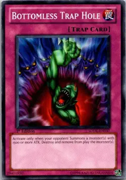 Bottomless Trap Hole SDDL-EN037 Dragunity Legion 1st Edition Yugioh LP - Image 1
