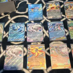 Pokemon TCG 600 Card Lot English With Holo and Reverse Holos No Energy - Image 3