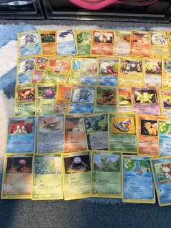 125 pokemon cards lot - Image 5