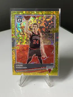 Lauri Markkanen 2020-21 Optic Gold Disco Fast Break /10 Bulls Jazz NBA - Image 1