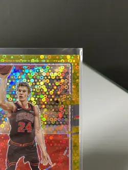 Lauri Markkanen 2020-21 Optic Gold Disco Fast Break /10 Bulls Jazz NBA - Image 3