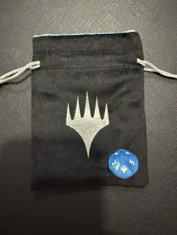 Magic: The Gathering Final Fantasy Prerelease Dice Bag and D10 Set - Image 2