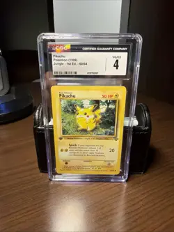 1999 POKEMON JUNGLE 1ST ED #60 PIKACHU CGC 4 - Image 1