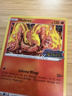 Moltres SWSH185 SWSH: Sword & Shield Promo Cards Holo - Image 3