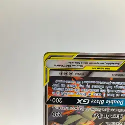 Reshiram & Charizard GX SM201 SM Promos Holo Pokemon Card LP - Image 4