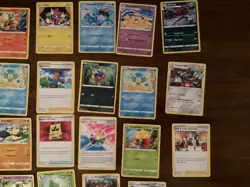 pokemon sword and shield fusion strike lot 44 cards - Image 4
