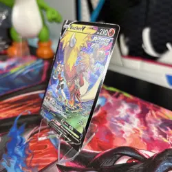 Blaziken V TG14/TG30 Ultra Rare Silver Tempest Trainer Gallery Pokemon TCG - Image 2