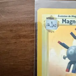 Pokemon TCG 1st Edition Base FRENCH Holo Magneton - 9/102 - LP - Image 2