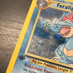Feraligatr Holo Rare 5/111 Neo Genesis 1st Edition Pokemon Card MP-LP Holo Error - Image 4