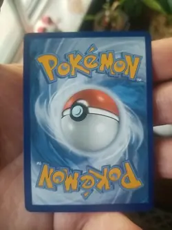Pokemon Card - Cape of Toughness Vivid Voltage 200/185 Secret Rare Gold - Image 4
