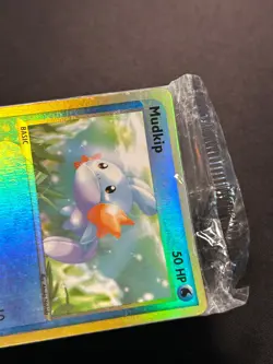 Mudkip Reverse Holo Black Star E-League Promo 010 Sealed Pack 16 Pokemon Cards - Image 3