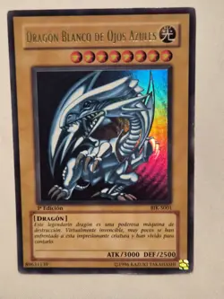 YuGiOh *SPANISH* Blue-Eyes White Dragon 1st Edition BIK-S001 Lightly Played - Image 1