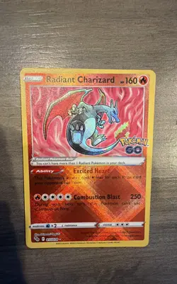 Radiant Charizard 011/078 Pokemon GO Holo - Image 1