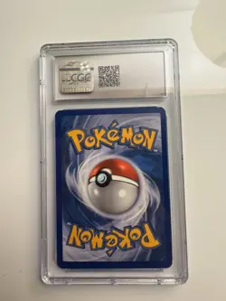 Butterfree FB 17/147 Cross Holo Pokemon 2009 CGC 10 Supreme Victors - Image 2