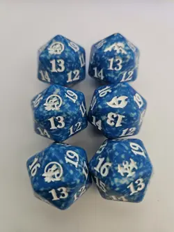 MTG D20 Spindown Lot - 6 Dice - Blue/White - Random Sets - Image 1