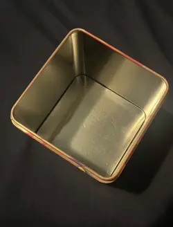 Pokemon TCG: Fire Stacking Tin (Empty) with Collectible Scorbunny Coin - Image 5