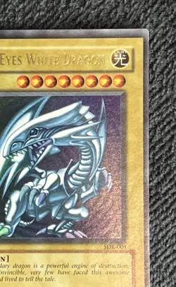 Blue-Eyes White Dragon SDK-001 Unlimited Ultra Rare Yu-Gi-Oh Near Mint Vintage - Image 5