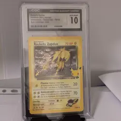 Pokemon TCG Rocket‘s Zapdos Celebrations Classic Collection 15/132 GC Holo CGC10 - Image 1